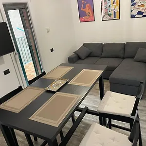 Greta's House - Centro Appartement Naples